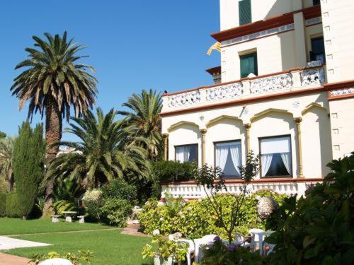 Hotel Hostal Del Sol Sant Feliu de Guíxols Luaran gambar