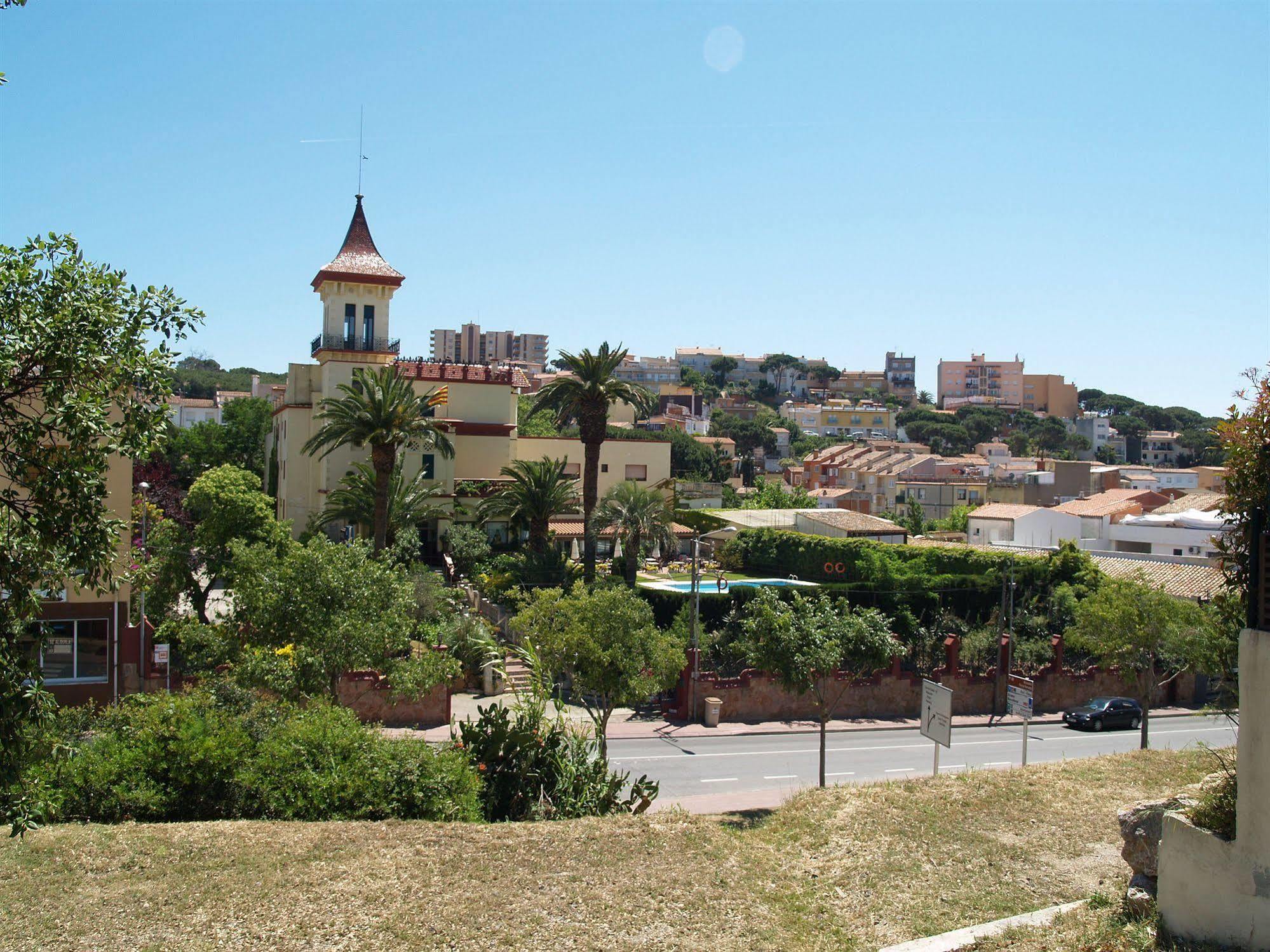 Hotel Hostal Del Sol Sant Feliu de Guíxols Luaran gambar